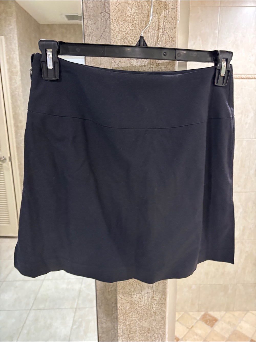 Women’s black golf skirt Nancy Haley size 4